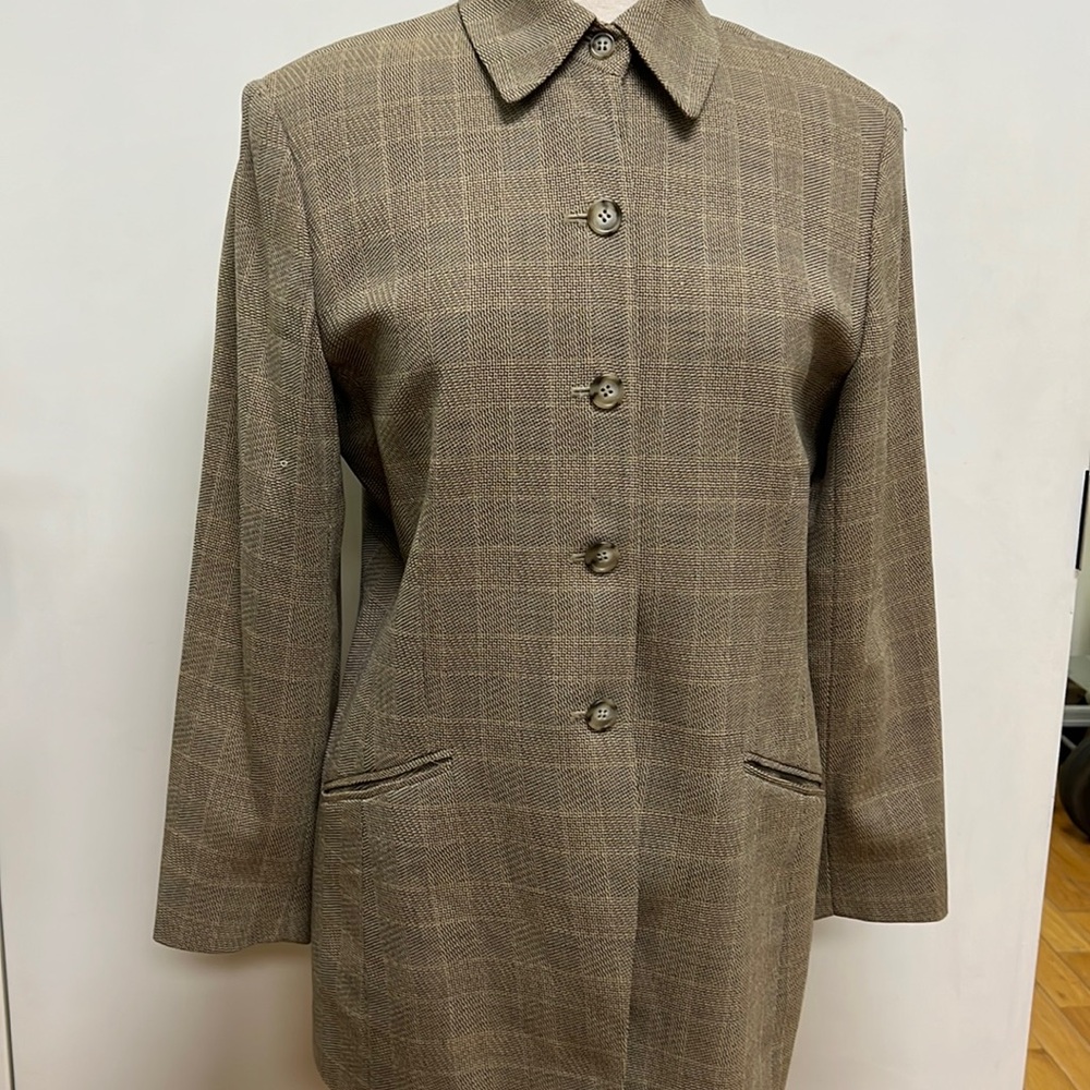 Emanuel Ungaro petite button down blazer beautiful fabric from Italy